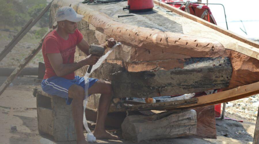 Why Choose Experienced Water Damage Restoration LLC